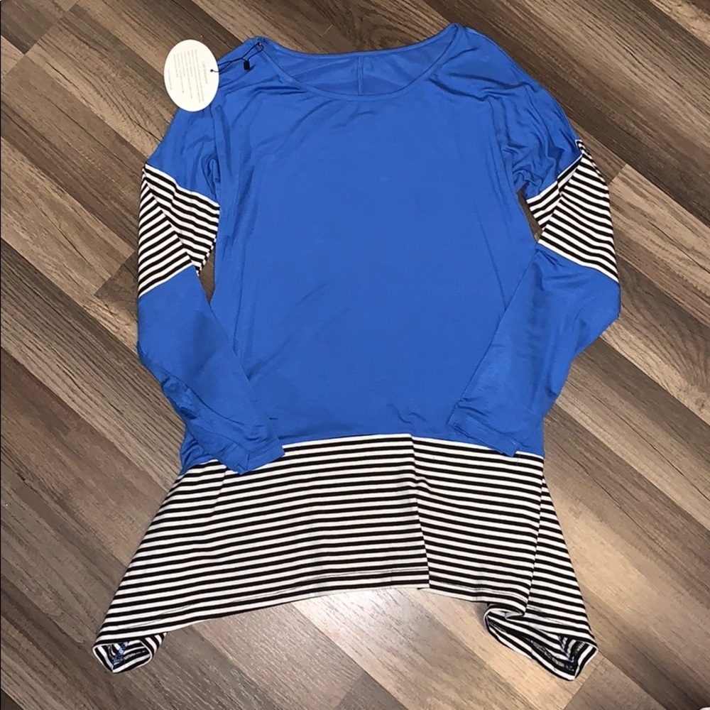 NWT women’s striped top